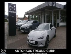 Aero gray m Gebraucht 2024 Mazda MX5 Exclusive-Line Cabrio | 33.890 € (Etwas zu teuer)