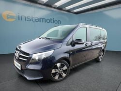 Blau Gebraucht 2022 Mercedes V220 Van / Kleinbus | 51.999 € (Etwas zu teuer)