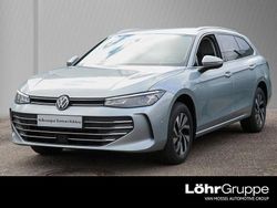 Silber Neu 2025 VW Passat Business Limousine | 55.580 € (Teuer)