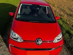 Rot Gebraucht 2020 VW e-up! United Kleinwagen | 12.500 € (Fairer Preis)