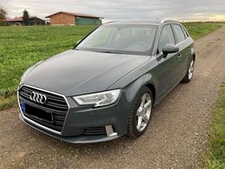 Grau Gebraucht 2019 Audi A3 Sport Kombi | 25.700 € (Fairer Preis)