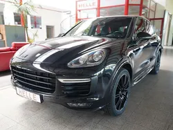 Tiefschwarz Gebraucht 2015 Porsche Cayenne GTS SUV | 38.490 € (Fairer Preis)