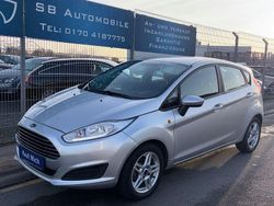 Silber Gebraucht 2017 Ford Fiesta Limousine | 9.990 € (Fairer Preis)