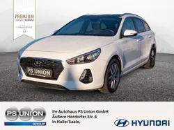 Weiß Gebraucht 2018 Hyundai i30 Kombi | 14.450 € (Fairer Preis)
