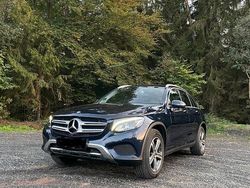 Blau Gebraucht 2018 Mercedes GLC250 SUV | 29.990 € (Fairer Preis)