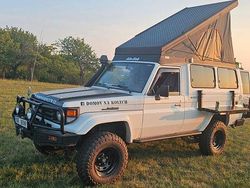 Weiß Gebraucht 2007 Toyota Land Cruiser SUV | 68.000 €