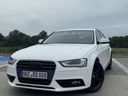 Weiß Gebraucht 2012 Audi A4 Ambiente Kombi | 8.800 € (Fairer Preis)