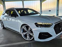Weiß Gebraucht 2022 Audi RS4 Ambiente Kombi | 62.490 € (Guter Preis)