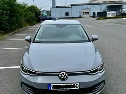 Grau Gebraucht 2020 VW Golf VIII United Limousine | 19.300 € (Guter Preis)