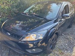 Schwarz Gebraucht 2009 Ford Focus Style Limousine | 4.850 € (Etwas zu teuer)