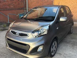 Grau Gebraucht 2011 Kia Picanto Kleinwagen | 3.190 €