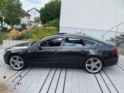 Grau Gebraucht 2010 Audi A5 Sportback S-Line Limousine | 13.800 € (Teuer)