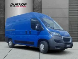 Farbe blau line/deckende lackierung Gebraucht 2021 Peugeot Boxer Premium Van | 20.813 € (Guter Preis)