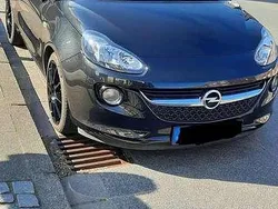 Schwarz Gebraucht 2016 Opel Adam Slam Kleinwagen | 10.799 € (Etwas zu teuer)