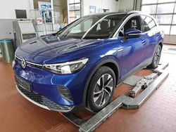 Blau Gebraucht 2022 VW ID.4 Pro Performance SUV | 23.990 € (Superpreis)
