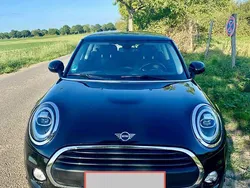 Schwarz Gebraucht 2018 Mini ONE Kleinwagen | 9.700 € (Fairer Preis)