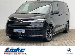 Deep black perleffekt Gebraucht 2024 VW T7 Life Van | 57.990 € (Fairer Preis)