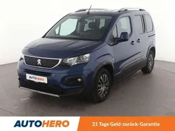 Deep blue Gebraucht 2020 Peugeot Rifter Allure Van / Kleinbus | 18.720 € (Etwas zu teuer)