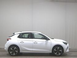 Weiss Gebraucht 2022 Opel Corsa-e Elegance Kleinwagen | 14.080 € (Guter Preis)