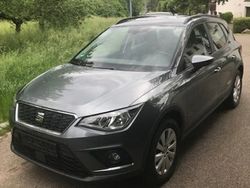 Pirineos grau (metallic) Gebraucht 2018 Seat Arona Style SUV | 18.850 € (Etwas zu teuer)