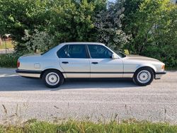Beige Gebraucht 1988 BMW 735 Limousine | 6.699 €