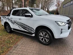 Weiß Gebraucht 2023 Isuzu D-Max Abholung | 44.209 € (Etwas zu teuer)