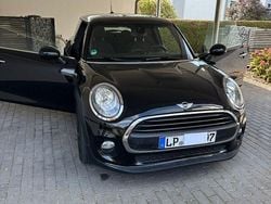 Schwarz Gebraucht 2017 Mini ONE Kleinwagen | 10.400 € (Guter Preis)