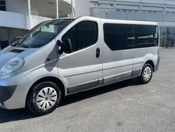 Silber Gebraucht 2009 Opel Vivaro Van | 8.800 € (Etwas zu teuer)