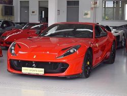 Rosso corsa Gebraucht 2018 Ferrari 812 Coupé | 319.980 € (Fairer Preis)