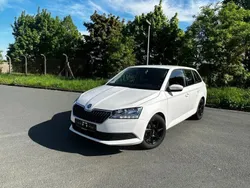 Weiß Gebraucht 2021 Skoda Fabia Kombi | 11.850 € (Superpreis)