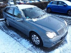 Grau Gebraucht 2006 Mercedes C200 Kombi | 2.019 € (Fairer Preis)