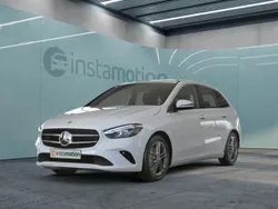 Weiß Gebraucht 2020 Mercedes B200 Progressive Van / Kleinbus | 25.483 € (Fairer Preis)