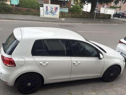 Weiß Gebraucht 2009 VW Golf VI Trendline Kleinwagen | 3.500 € (Guter Preis)