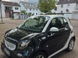 Schwarz Gebraucht 2015 Smart ForTwo Coupé Coupé | 7.500 € (Fairer Preis)