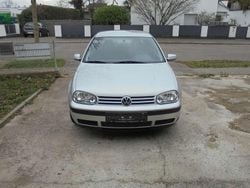 Silber Gebraucht 2002 VW Golf Limousine | 3.500 € (Etwas zu teuer)