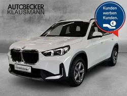 Weiss Gebraucht 2024 BMW X1 Efficient Dynamics SUV | 41.638 € (Guter Preis)