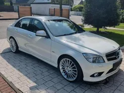 Weiß Gebraucht 2008 Mercedes C63 AMG Avantgarde Limousine | 13.400 €