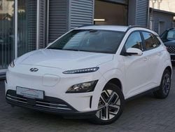 Weiß Gebraucht 2022 Hyundai Kona Select SUV | 16.970 € (Guter Preis)