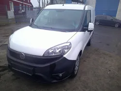 Weiß Gebraucht 2016 Fiat Doblò Van / Kleinbus | 3.799 € (Superpreis)