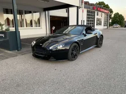 Onyx black metallic Gebraucht 2018 Aston Martin V12 Vantage Cabrio | 169.900 € (Teuer)