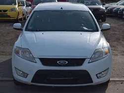 Weiß Gebraucht 2008 Ford Mondeo Trend Limousine | 1.999 € (Fairer Preis)
