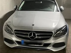 Silber Gebraucht 2017 Mercedes C180 Avantgarde Limousine | 20.500 € (Fairer Preis)