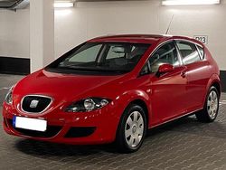 Rot Gebraucht 2007 Seat Leon Limousine | 3.490 € (Fairer Preis)