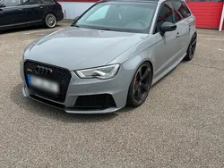 Grau Gebraucht 2016 Audi RS3 Performance Kleinwagen | 39.800 € (Teuer)