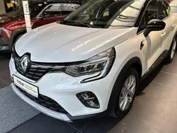 Weiß Gebraucht 2022 Renault Captur Intens SUV | 19.790 € (Guter Preis)