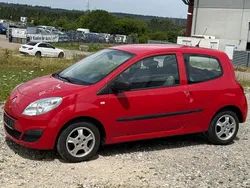 Rot Gebraucht 2010 Renault Twingo Kleinwagen | 1.600 € (Superpreis)