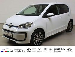 Weiß Gebraucht 2024 VW e-up! Edition Kleinwagen | 29.990 €