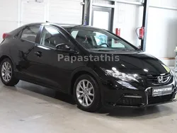Schwarz Gebraucht 2014 Honda Civic Comfort Limousine | 8.990 € (Fairer Preis)