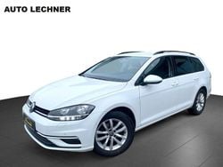 Weiß Gebraucht 2020 VW Golf VII Kombi | 13.790 € (Guter Preis)