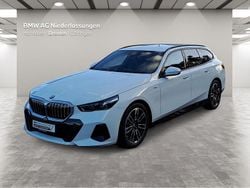 Weiß Gebraucht 2024 BMW 520 Comfort Edition Kombi | 48.990 € (Guter Preis)